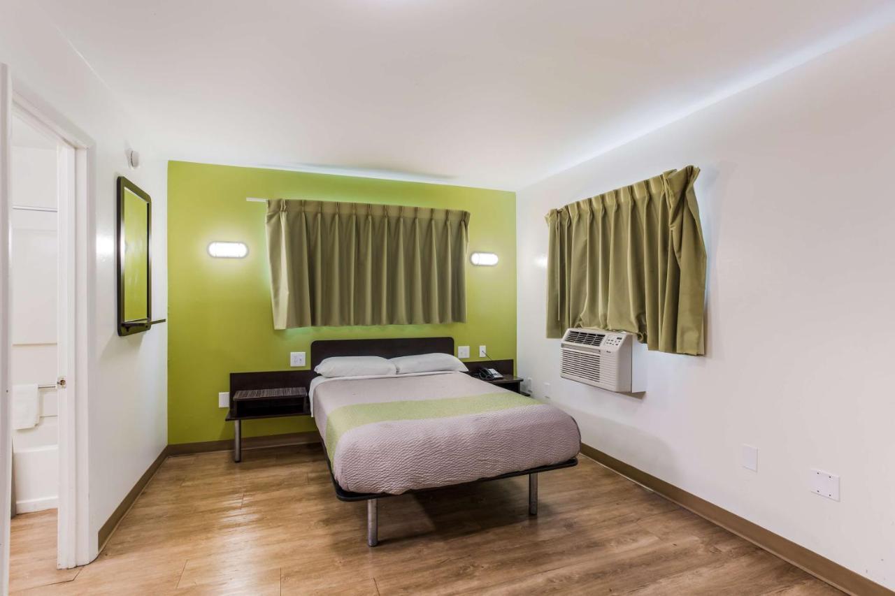 Motel 6-Jacksonville, Fl - South Bagian luar foto