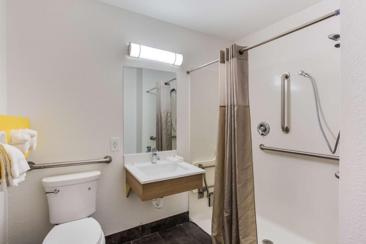 Motel 6-Jacksonville, Fl - South Bagian luar foto